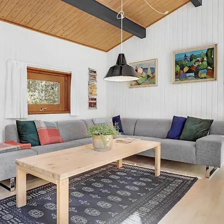 Holiday home 3 Bedroom Stunning In Nexo *